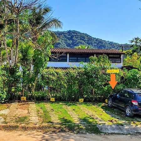 Chale Rustico E Charmoso Na Praia Para Casal! Apartman Ubatuba Kültér fotó