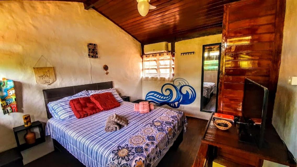 Chale Rustico E Charmoso Na Praia Para Casal! Apartman Ubatuba Kültér fotó