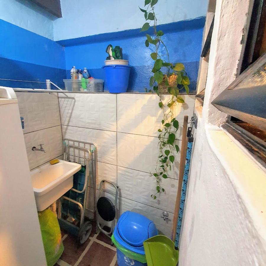 Chale Rustico E Charmoso Na Praia Para Casal! Apartman Ubatuba Kültér fotó